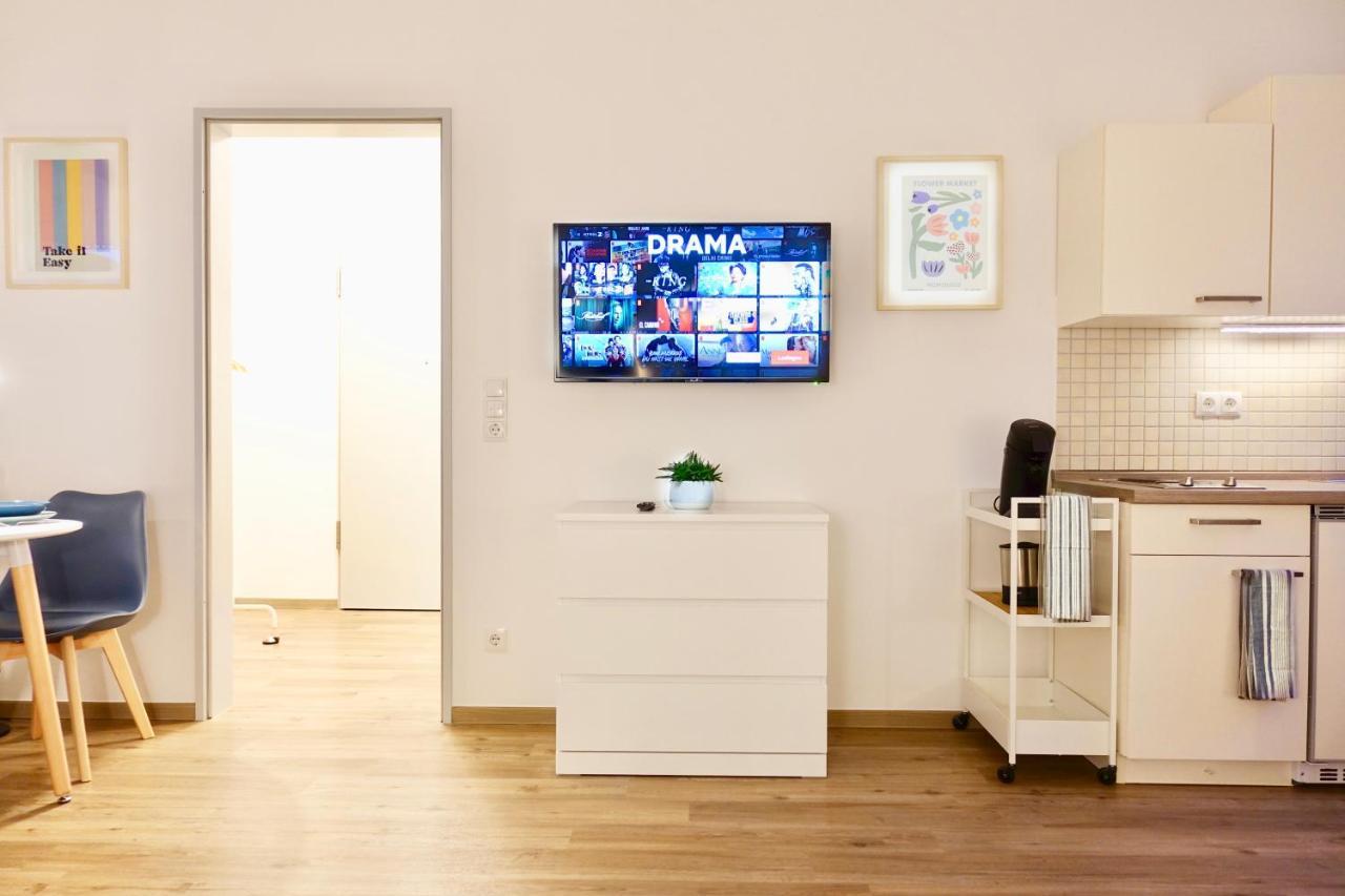 Modernes Apartment, Stadtnah, Stellplatz, Naehe Mosel Coblenza Esterno foto